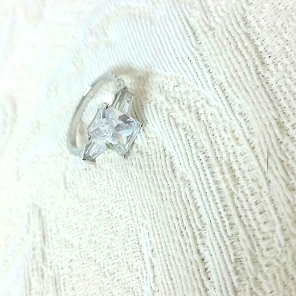 Ring Sterling Silver Emerald Cut cubic zirconia cz - Picture 2 of 6